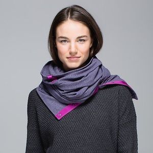 Lululemon Athletica Vinyasa Scarf